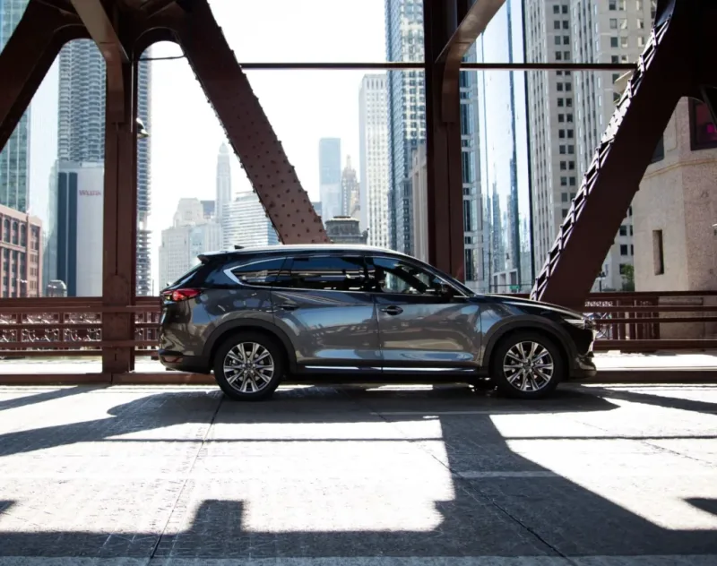 feature_mazda-cx-8_1