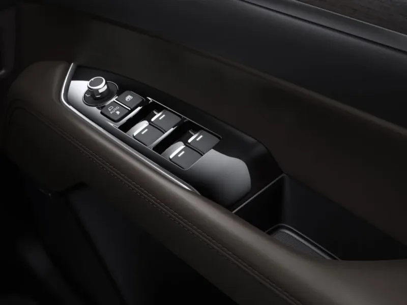 mazda-cx-8-in_7